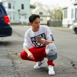 Meet your Posher, Camilo